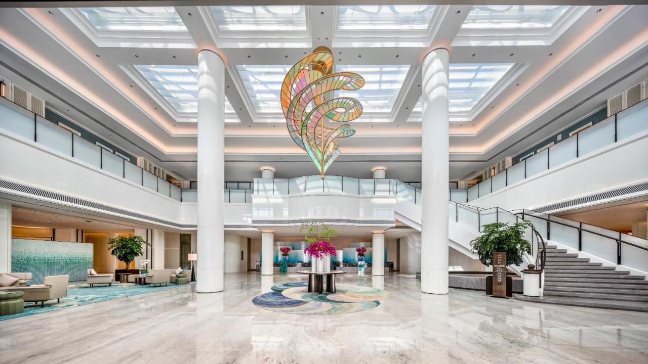 Xiamen International Seaside Hotel -Hotel Corridor Leads To The Stone Exhibition Hall Eksteriør billede